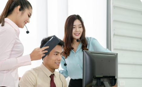 cara mengukur kinerja staf customer service