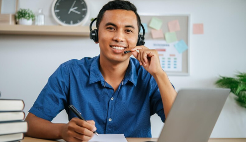 Customer Service via Live Chat