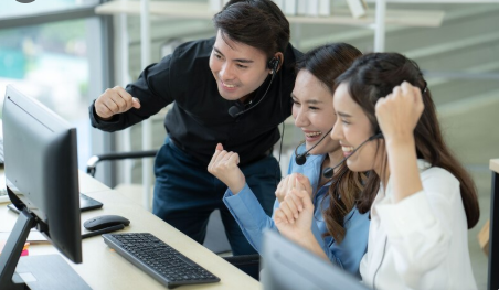 Mengoptimalkan Customer Service