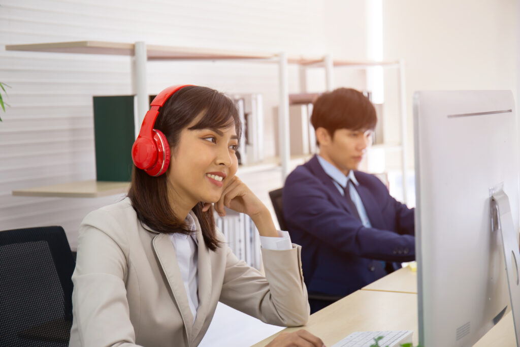 Peran Customer Service